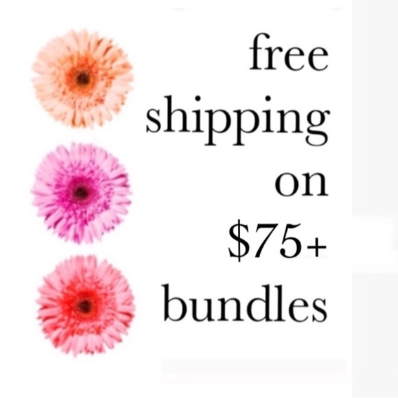 • NEW • ANNA PAOLA • Italian Leather Crossbody Bucket Bag wChain - Picture 15 of 15